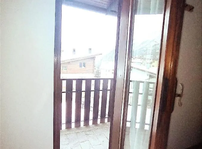 La Casa Di Costanza Apartment *