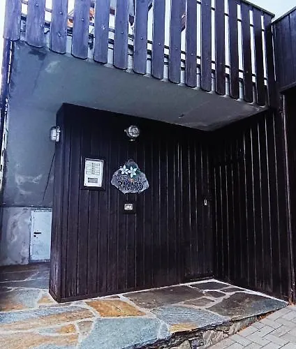 La Casa Di Costanza Apartment